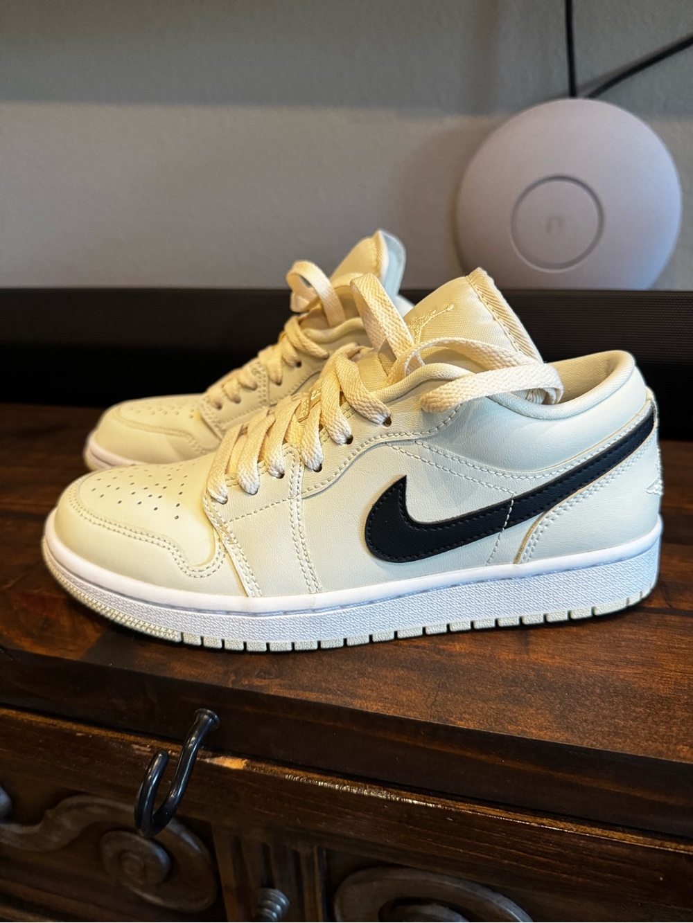 Nike air Jordan’s 1 low “coconut milk  black size 6.5